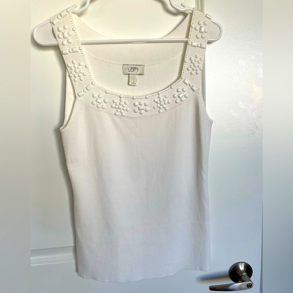 Anne Taylor Loft white sleeveless beaded blouse